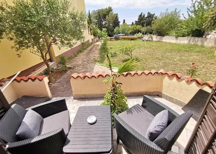 Apartman Apartmani Koin